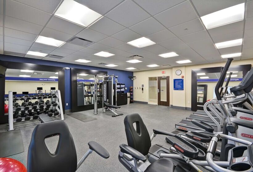 فندق Hampton Inn Livonia Detroit