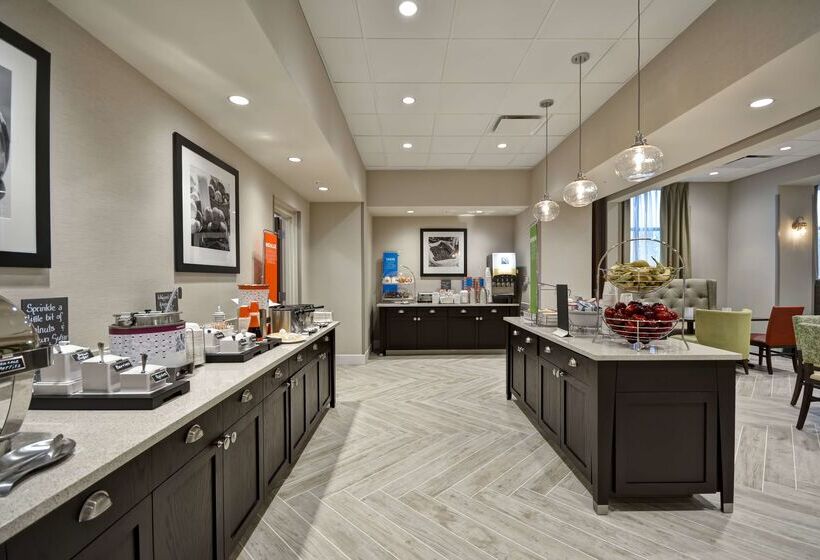 فندق Hampton Inn Livonia Detroit