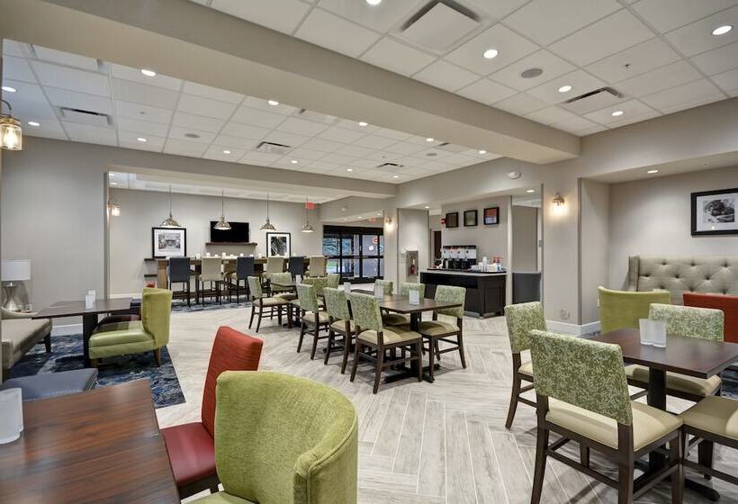 فندق Hampton Inn Livonia Detroit