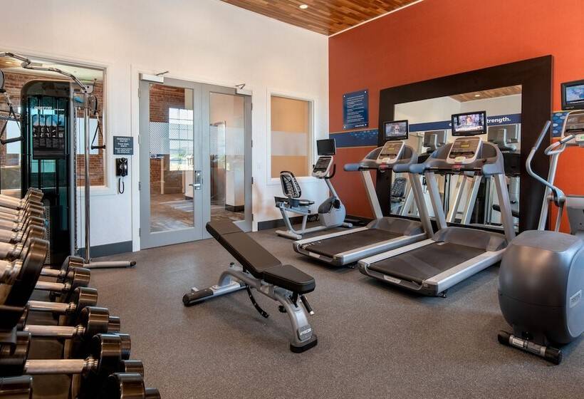 فندق Hampton Inn Petaluma, Ca