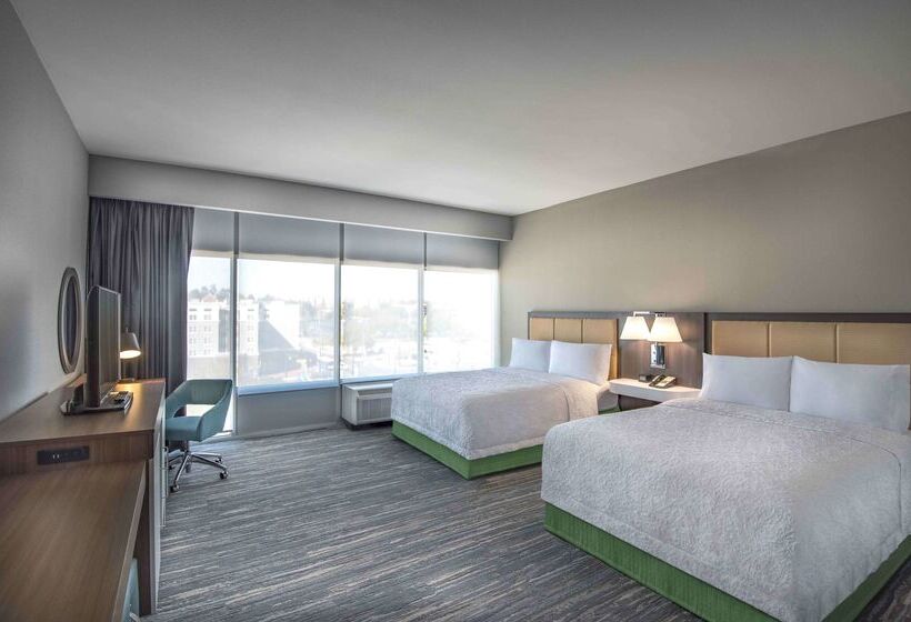 בית מלון כפרי Hampton Inn & Suites Tallahassee Capitol   University