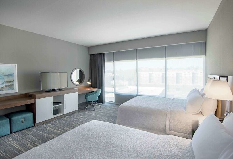 בית מלון כפרי Hampton Inn & Suites Tallahassee Capitol   University