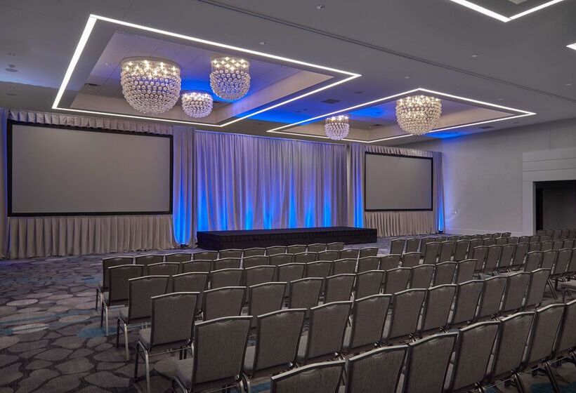 호텔 Hilton Des Moines Downtown