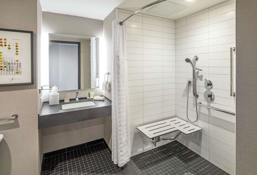 호텔 Hilton Des Moines Downtown