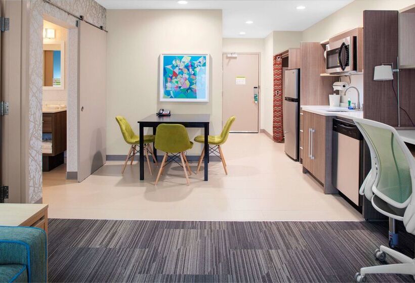 هتل Home2 Suites By Hilton Lake Charles, La