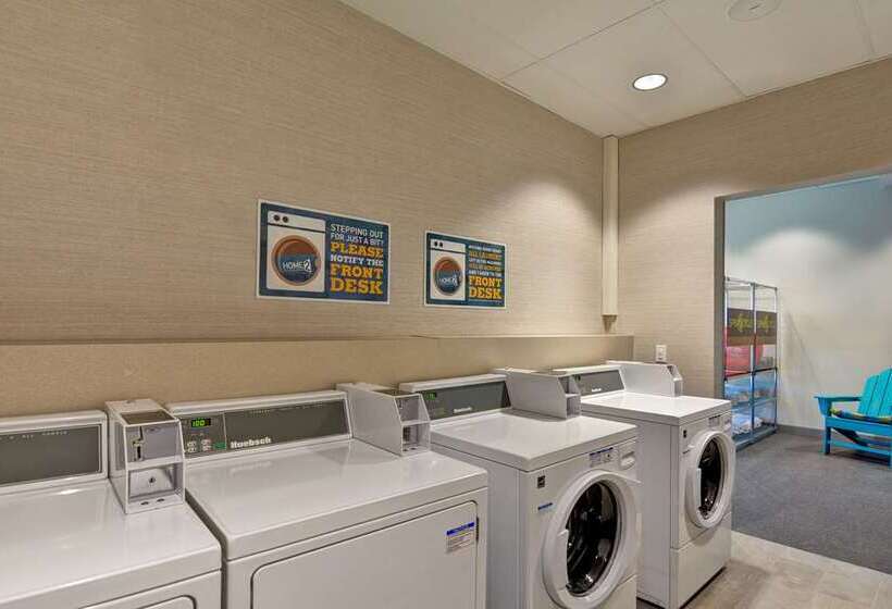 هتل Home2 Suites By Hilton Palmdale, Ca
