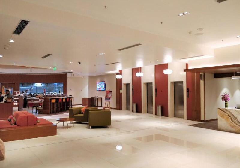 هتل Hyatt Place Hyderabad Banjara Hills