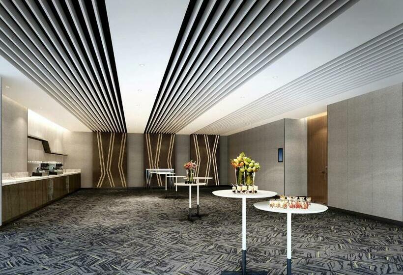 Отель Hyatt Place Zhuhai Jinshi