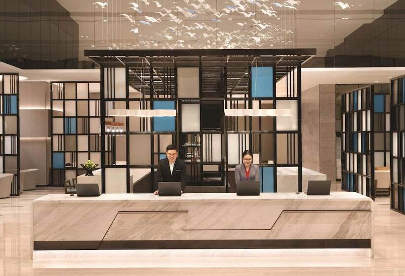Отель Hyatt Place Zhuhai Jinshi