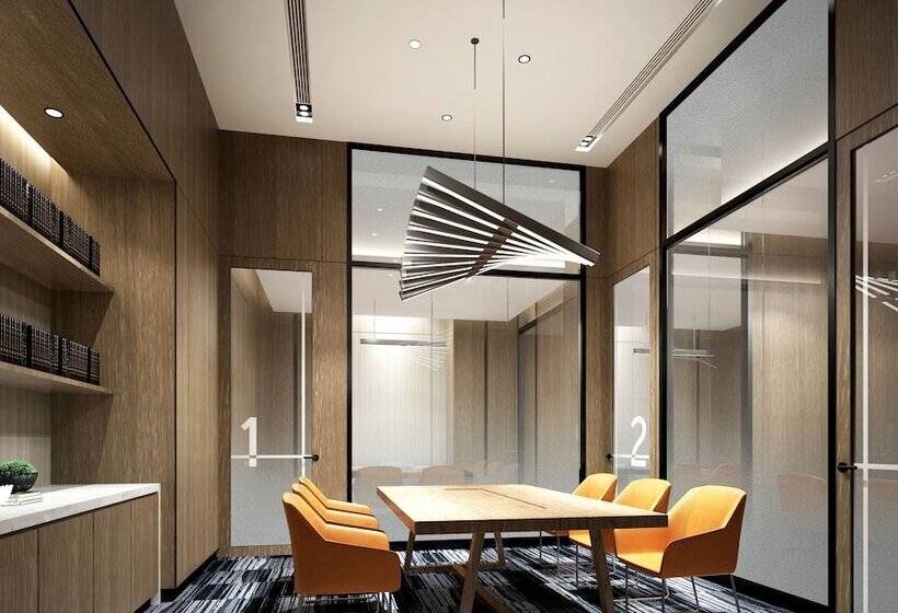 Отель Hyatt Place Zhuhai Jinshi