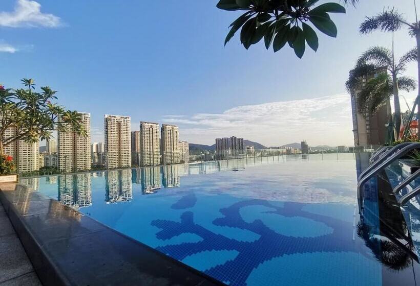 Отель Hyatt Place Zhuhai Jinshi