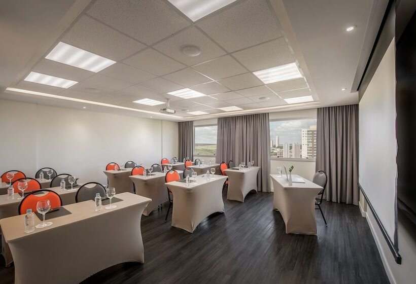 فندق Intercity Bauru