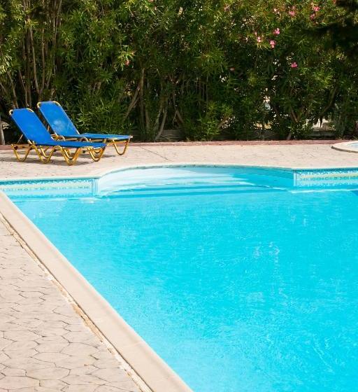 בית מלון כפרי Irena Studios & Apartments