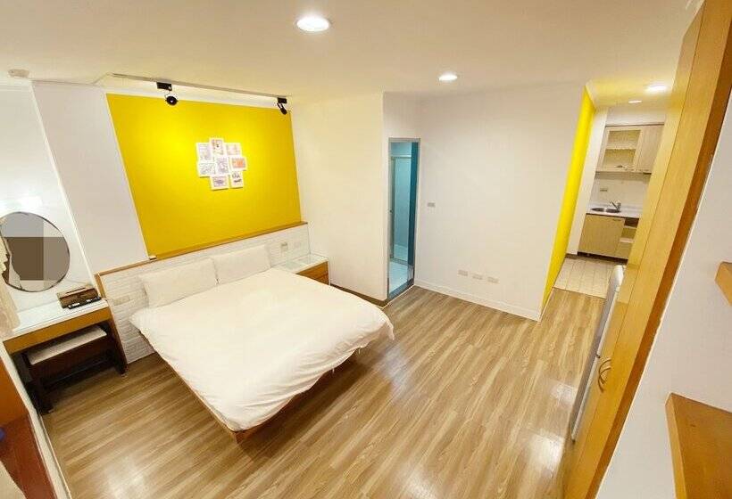 هتل Jimmy S Apartments