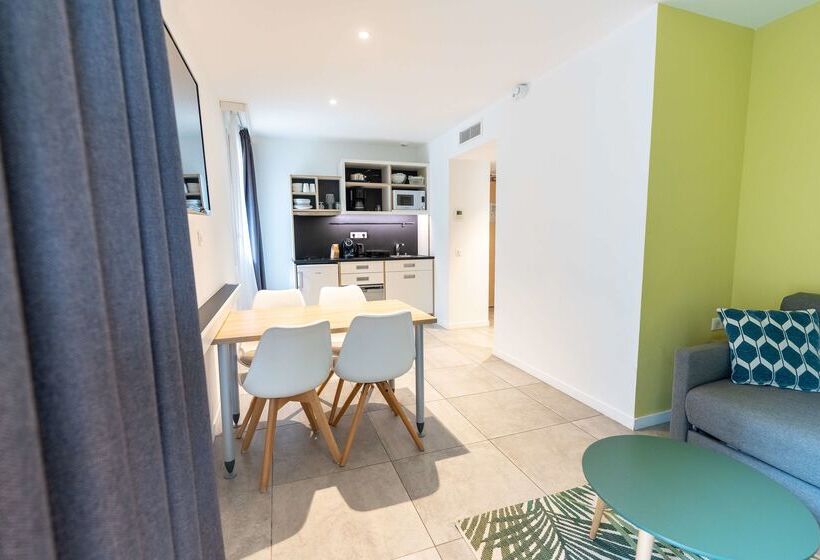 호텔 Kyriad Résidence Cabriès   Plan De Campagne