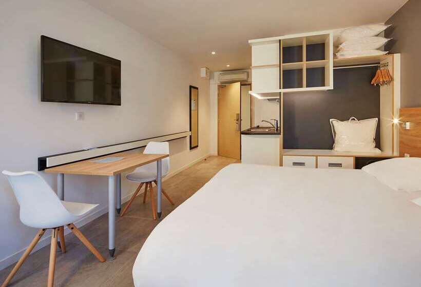 호텔 Kyriad Résidence Cabriès   Plan De Campagne