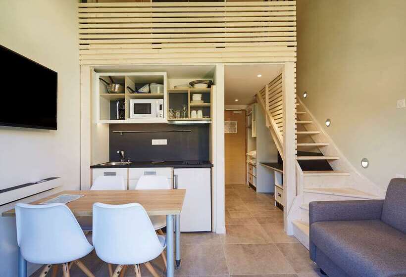 호텔 Kyriad Résidence Cabriès   Plan De Campagne