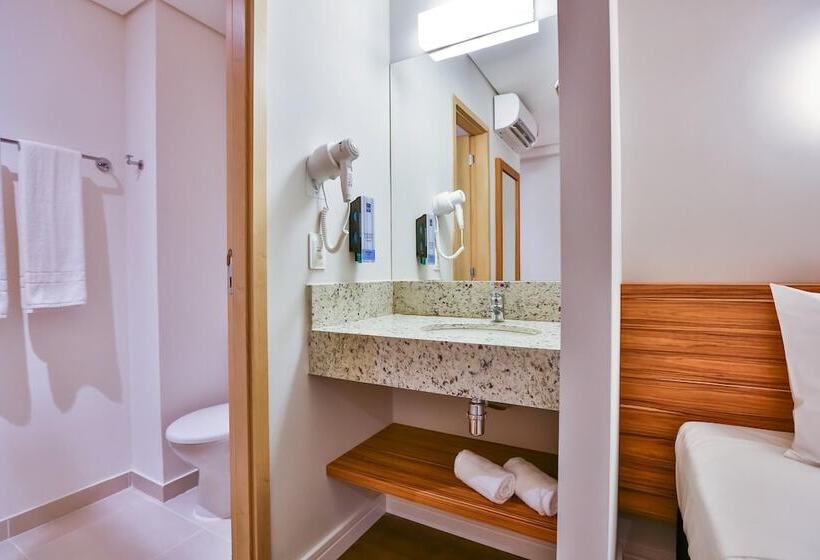 Отель Maringá Airport