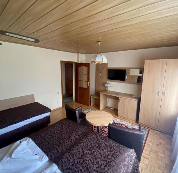 בית מלון כפרי Milena