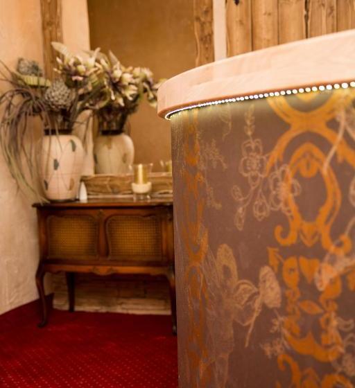 هتل Nocleg Pod åšwierkiem