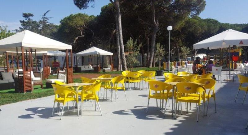 בית מלון כפרי Camping Orbitur Costa De Caparica