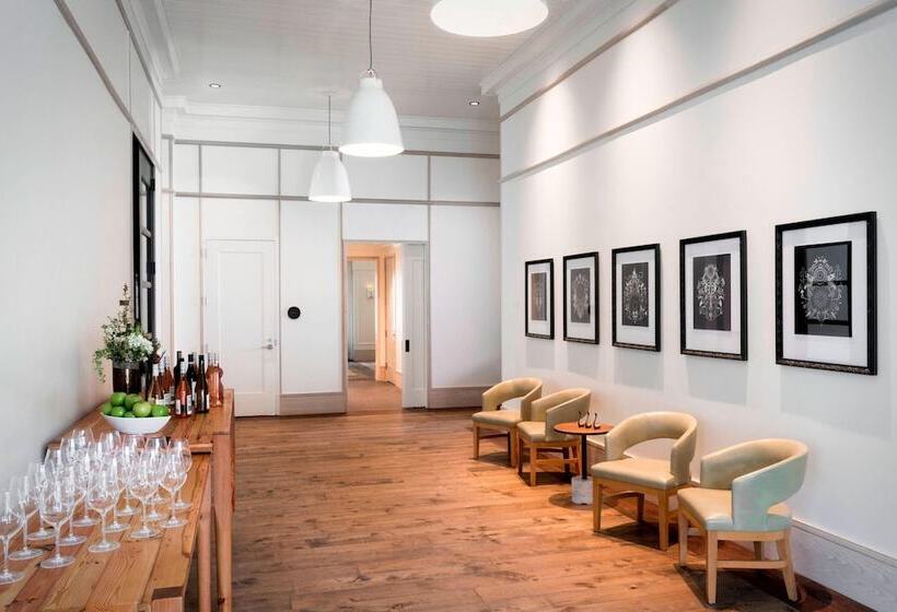 Perry Lane Hotel, A Luxury Collection Hotel, Savannah