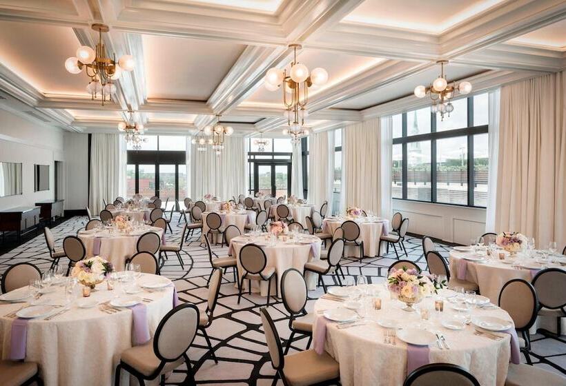 Perry Lane Hotel, A Luxury Collection Hotel, Savannah