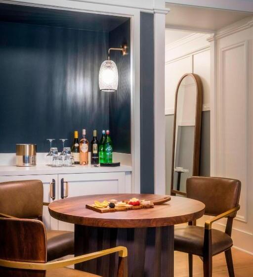 Perry Lane Hotel, A Luxury Collection Hotel, Savannah