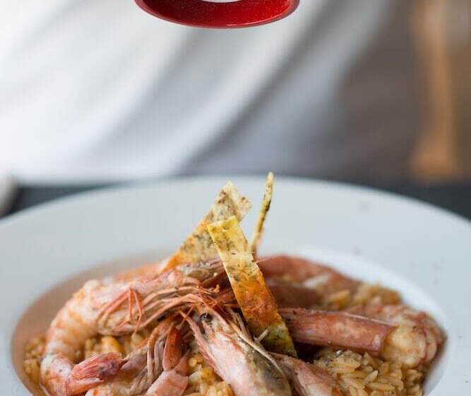 فندق Porto Marine