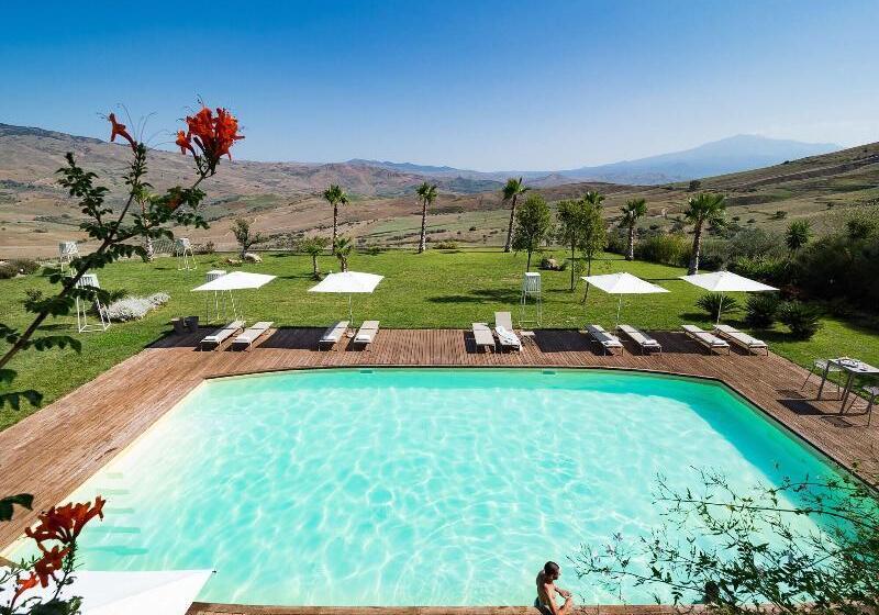 Отель Rocca Dei Saraceni