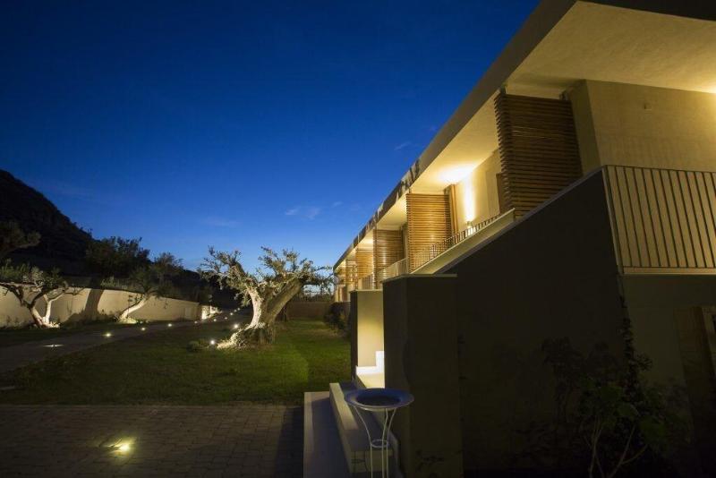 Отель Rocca Dei Saraceni