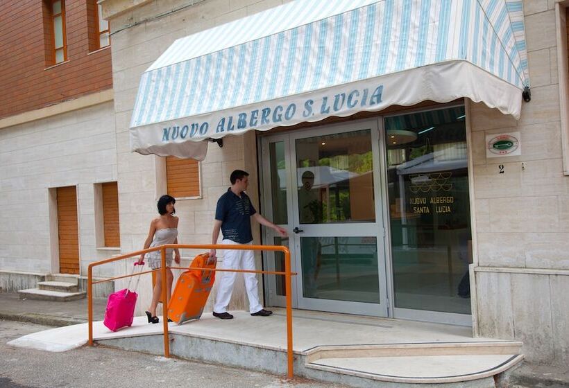 ホテル Santa Lucia