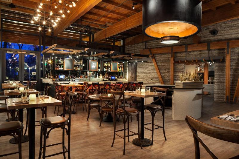 Sheraton Redding Hotel At The Sundial Bridge