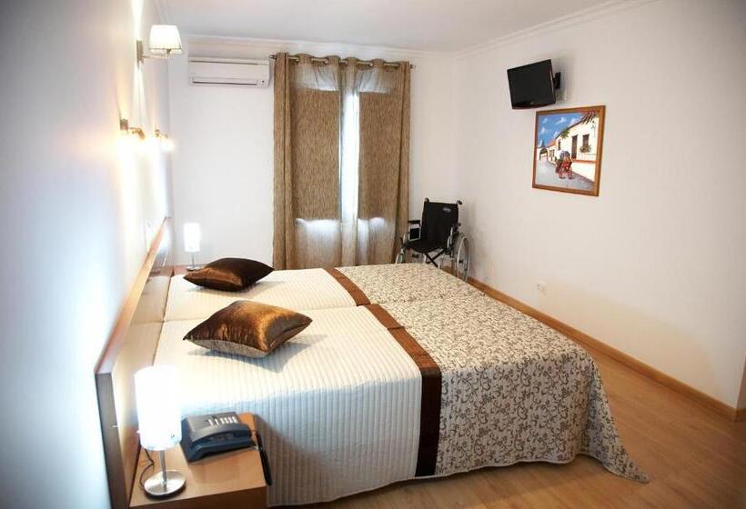 فندق Solar De Alqueva