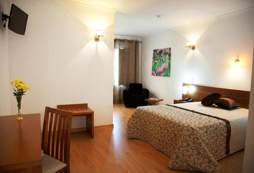 فندق Solar De Alqueva