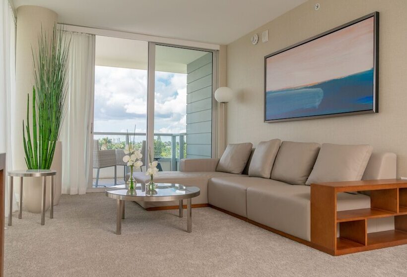 فندق The Altair Bay Harbor