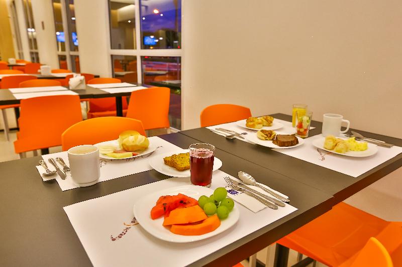 ホテル Transamerica Fit Jacareí