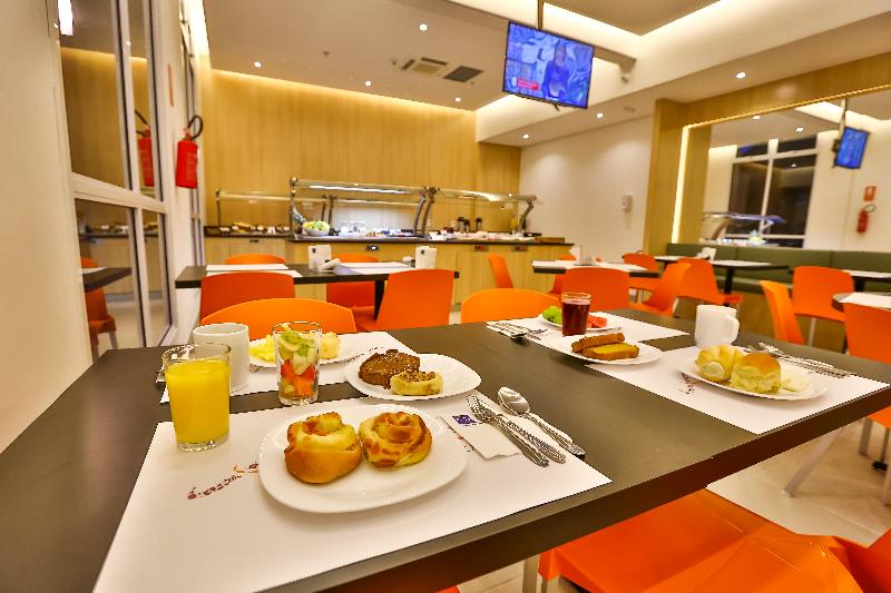 ホテル Transamerica Fit Jacareí