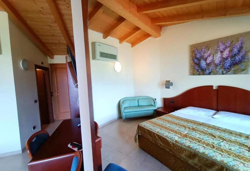 فندق Villa Isabella