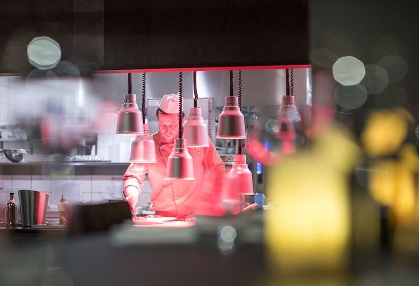 فندق Ily Hôtels & Spa La Rosière