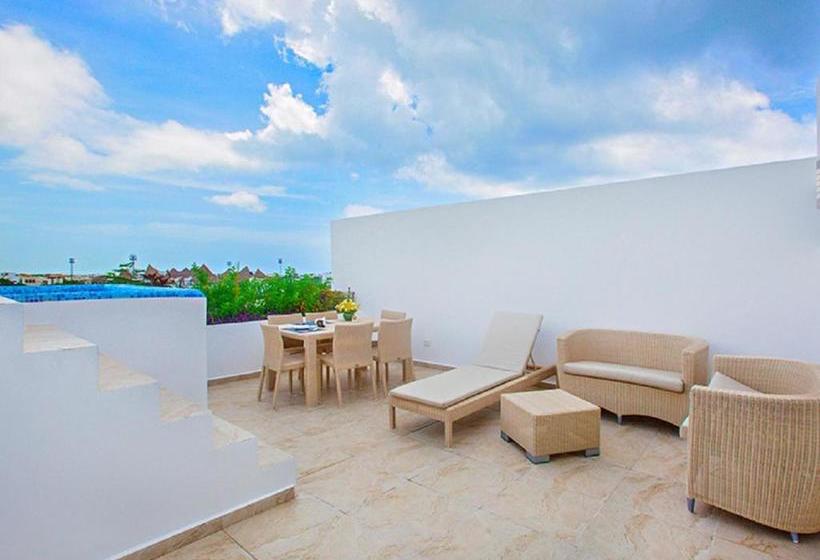 Отель Klr The City Condos