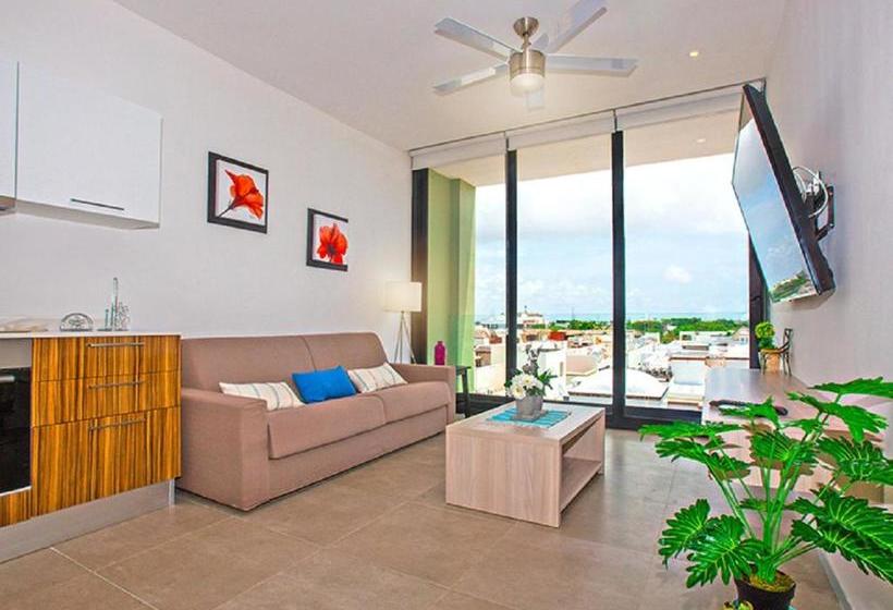 Отель Klr The City Condos