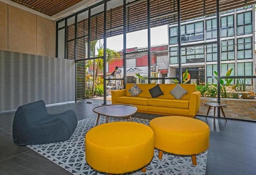 Отель Klr The City Condos