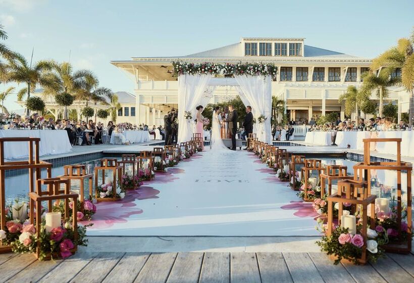 Mahogany Bay Resort & Beach Club, Curio Collection By Hilton