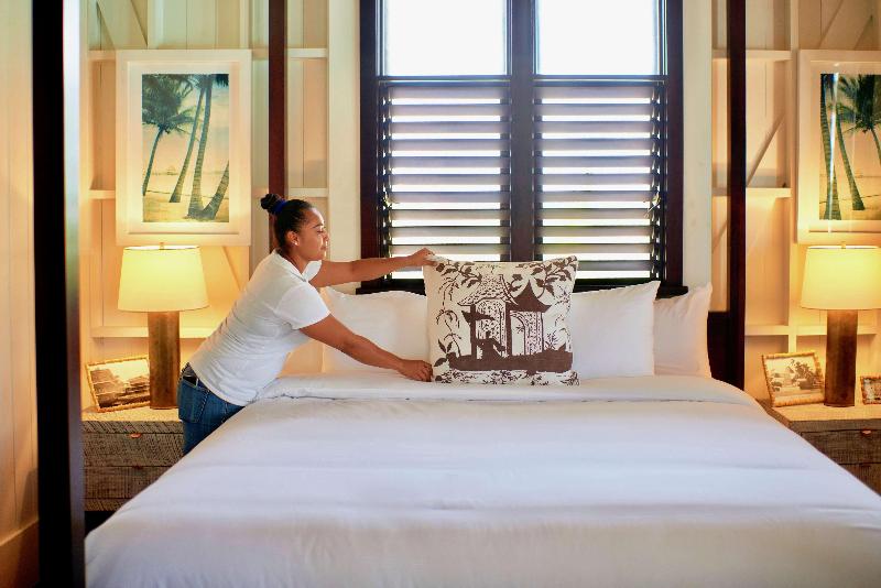 Mahogany Bay Resort & Beach Club, Curio Collection By Hilton