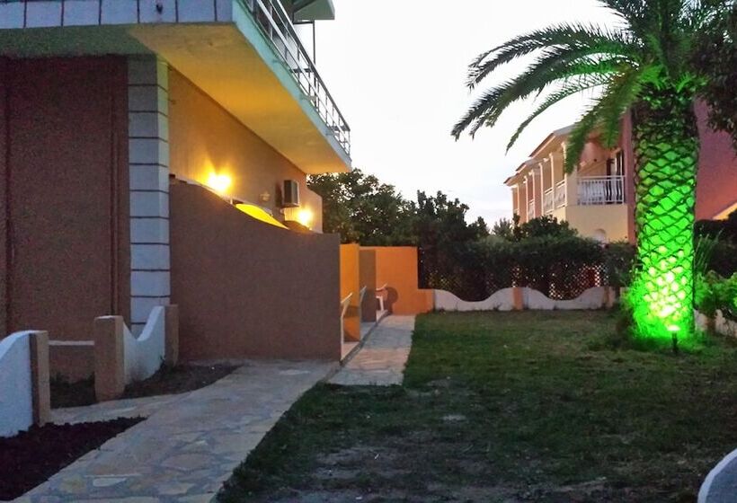 Nikolas Club Apartments