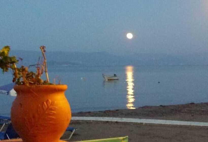 Nikolas Club Apartments