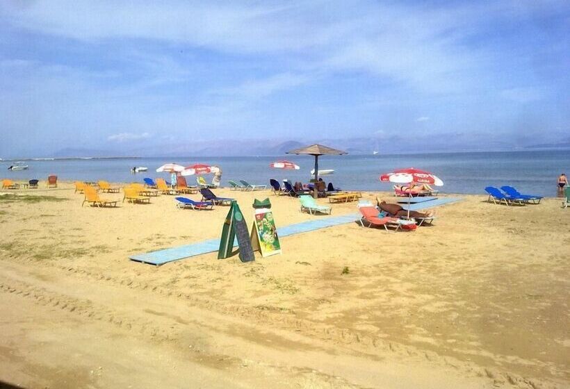 Nikolas Club Apartments