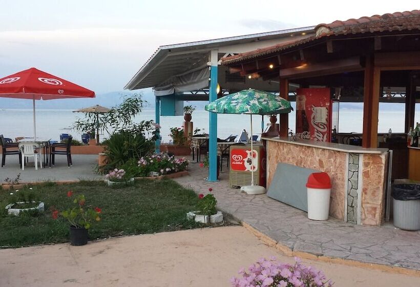 Nikolas Club Apartments