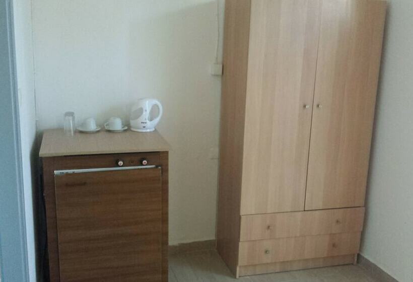 Nikolas Club Apartments